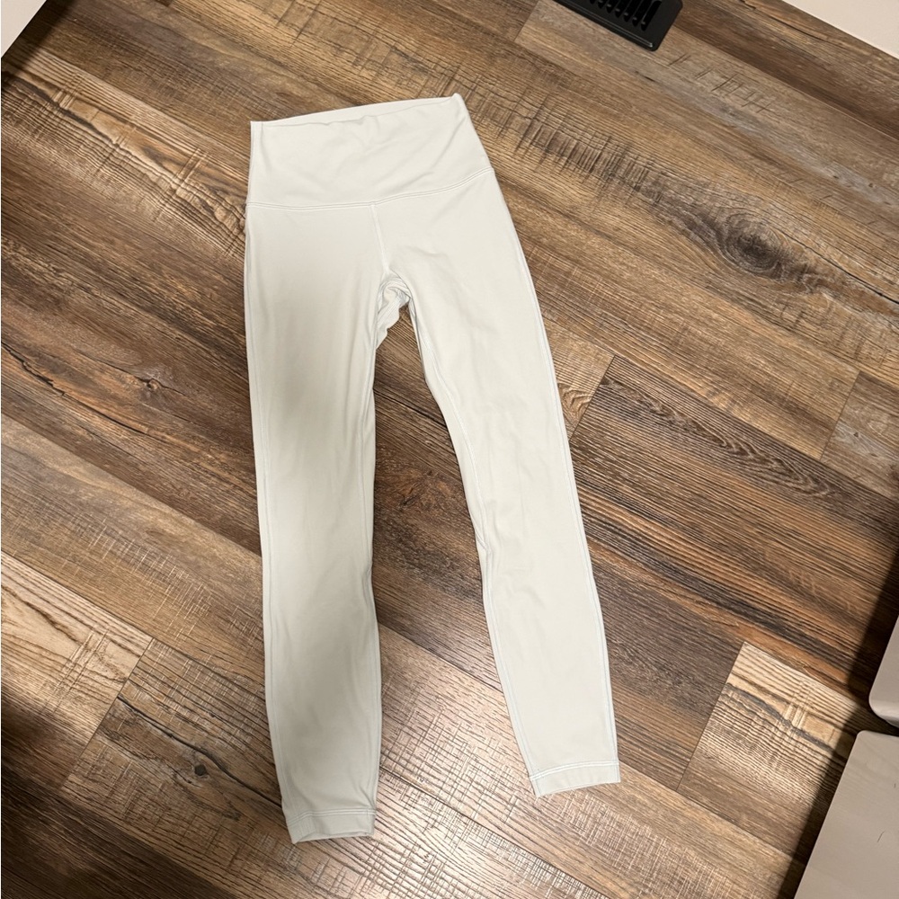 High-Waisted Legging
